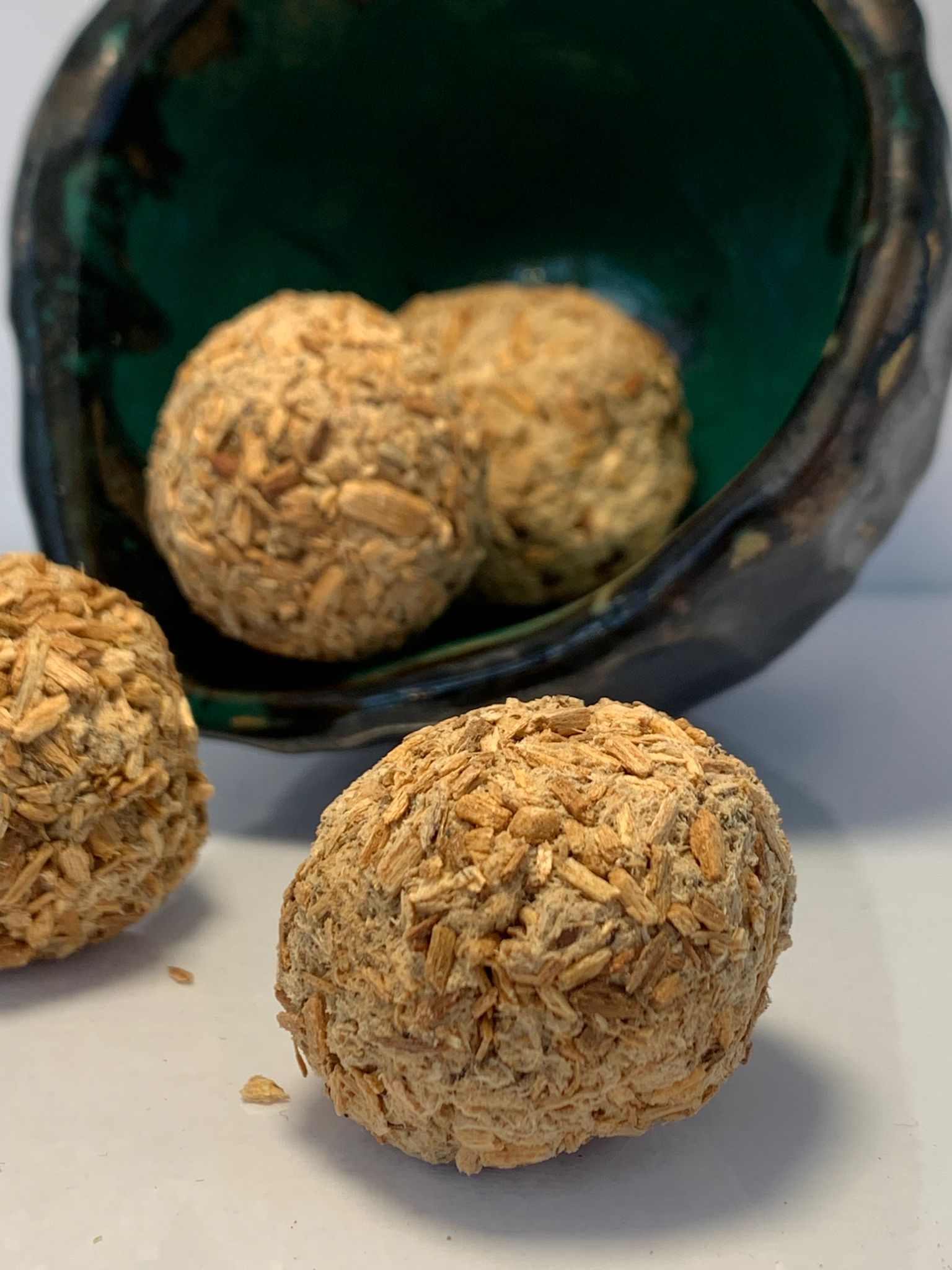 BOMBITAS DI PALO SANTO E OLIBANO